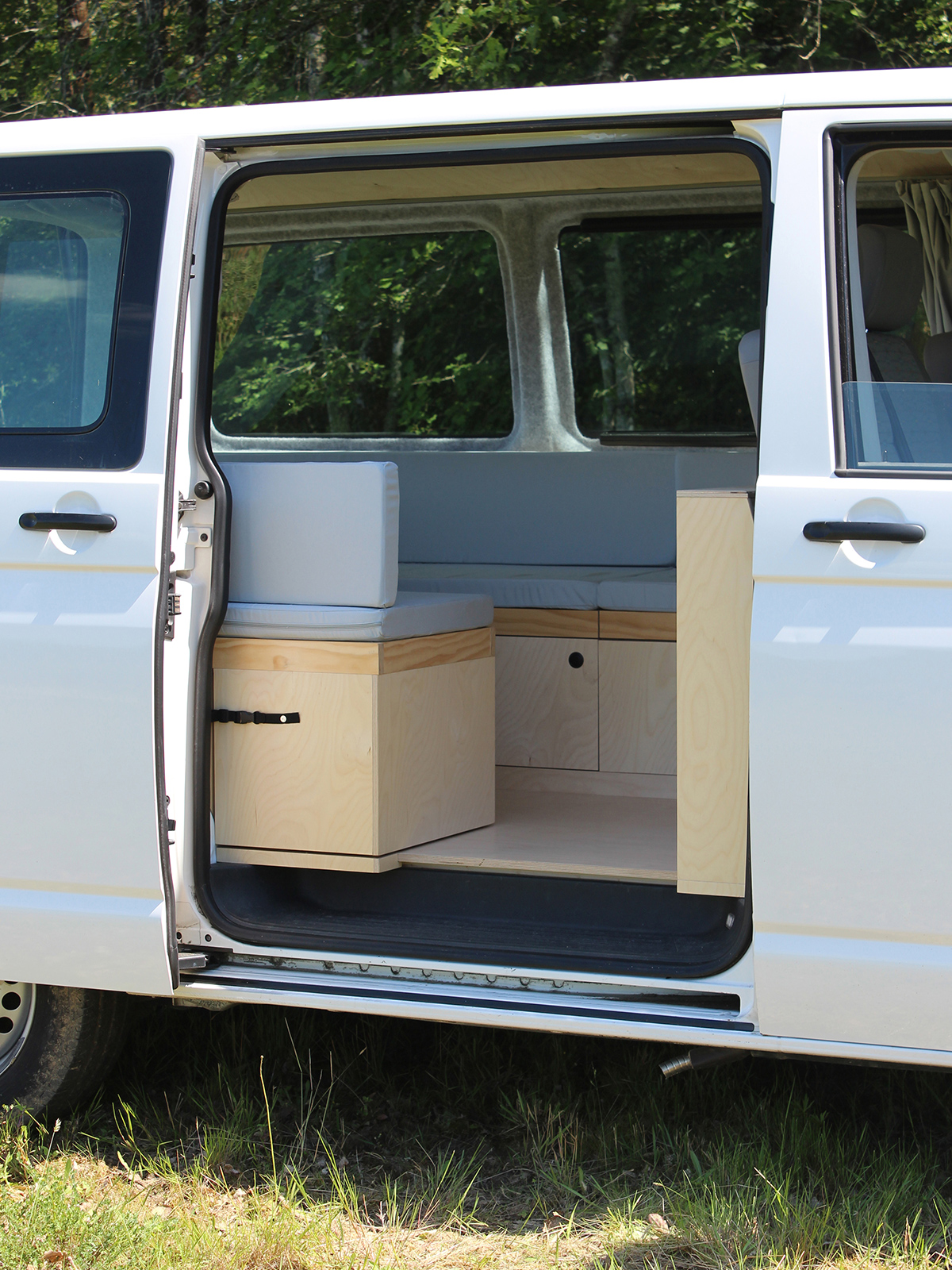 T5 VW camper conversion