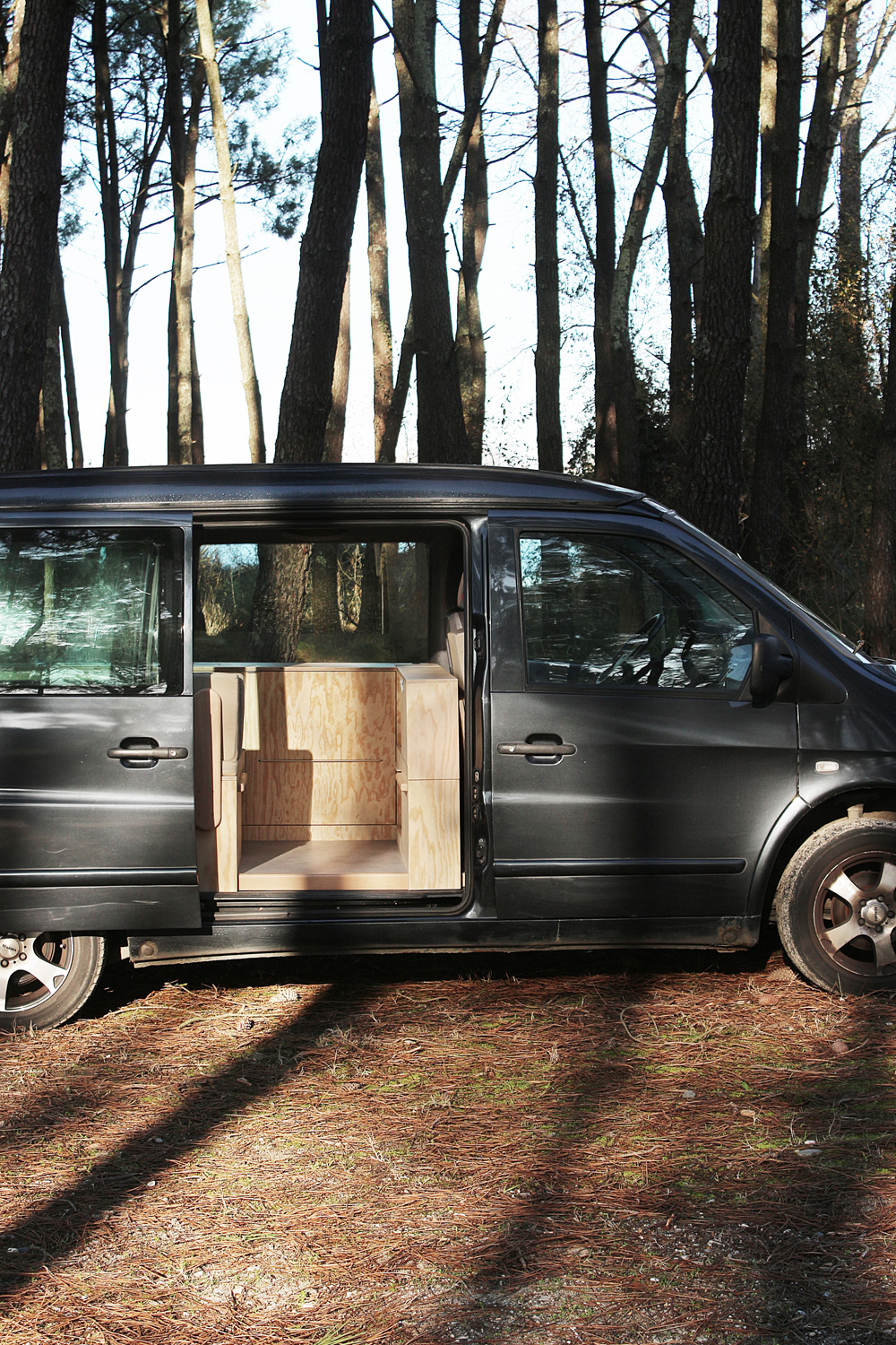 aménagement vito mercedes sur mesure en bois